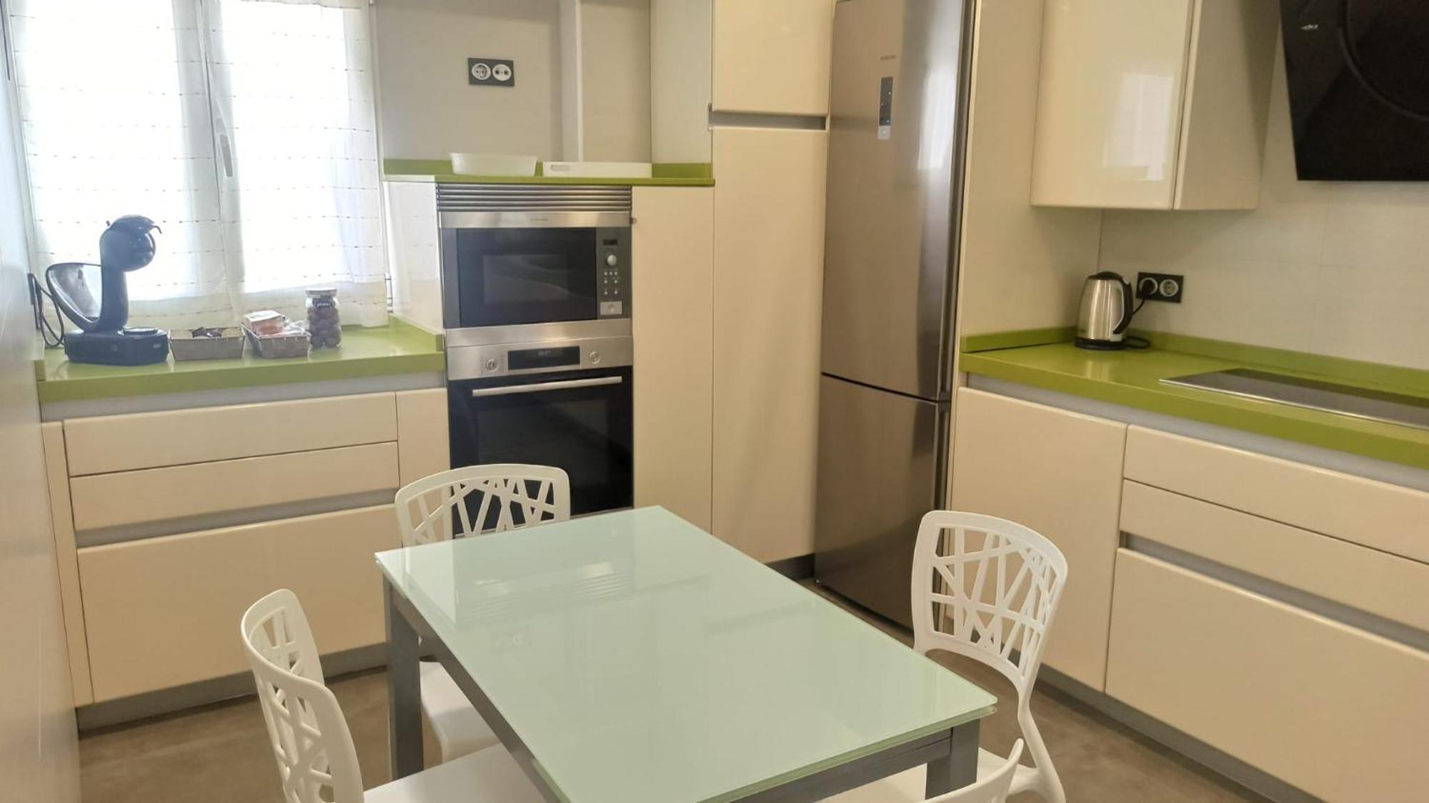 Ohana, Apartamento-Parking Privado Gratis-Centrico-Wifi-Ascensor-Sin Cuestas-82M2 Бермео Экстерьер фото